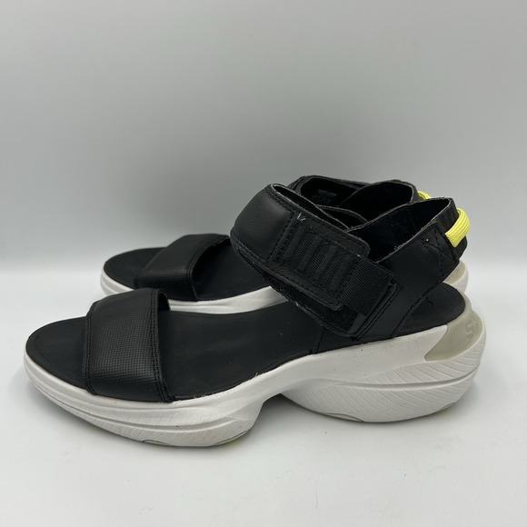 Sorel SIZE 8.5 Explorer Blitz Stride Sandals in black white - Picture 4 of 8